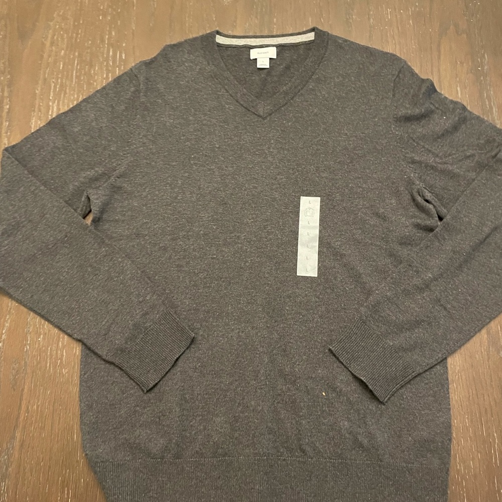Old Navy V-Neck Sweater